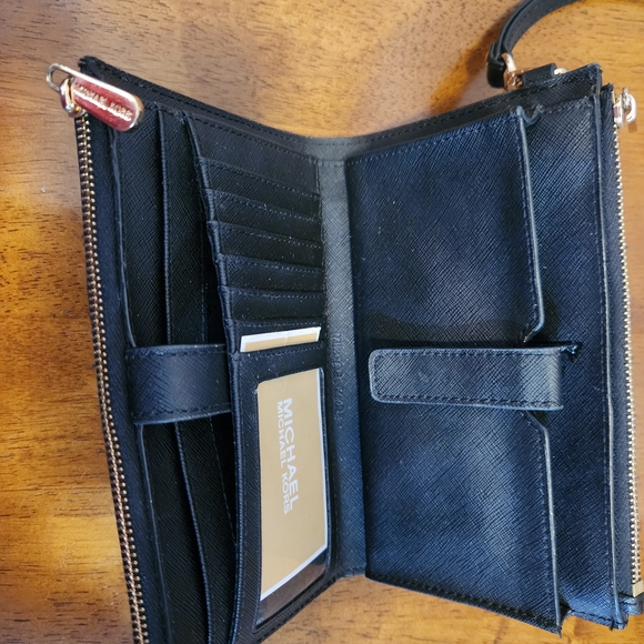 Michael Kors Black Men\'s Wristlet